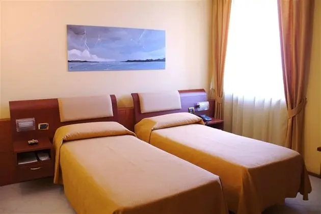 Standard Oda, 1 Tek Kişilik Yatak, Sigara İçilmez, Deniz Manzaralı