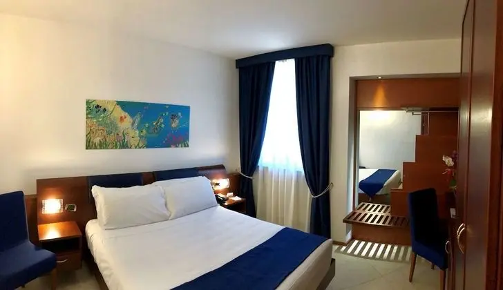 Standard Oda, 1 Tek Kişilik Yatak, Sigara İçilmez, Deniz Manzaralı