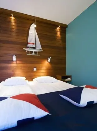 Standard Oda, 2 Tek Kişilik Yatak, Sigara İçilmez, Avlu