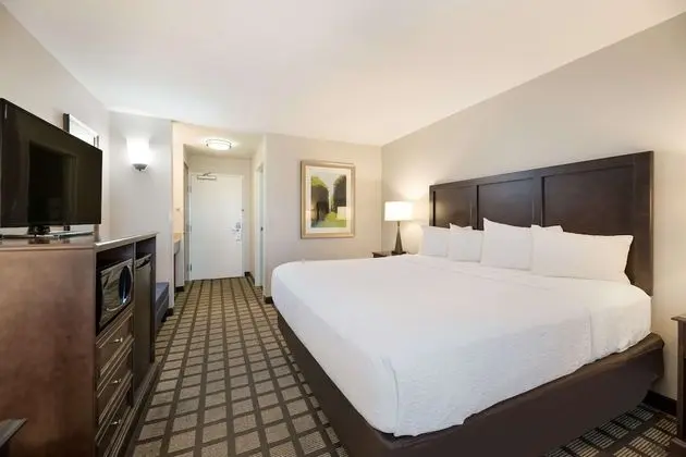 Standard Oda, 1 En Büyük (King) Boy Yatak, Engellilere Uygun, Sigara İçilmez