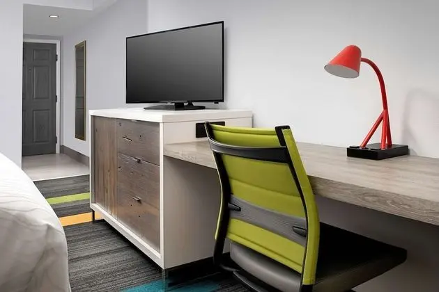 Standard Oda, 1 En Büyük (King) Boy Yatak, Balkon, Okyanusa Sıfır (with Sofabed)