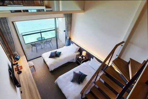 Executive Çatı Katı (Loft), 2 Tek Kişilik Yatak, Sigara İçilmez, Okyanusa Sıfır (with Extra Bed)