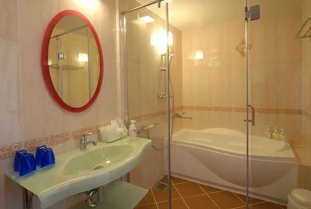 Deluxe Oda, Birden Çok Yatak, Sigara İçilmez, Okyanusa Sıfır