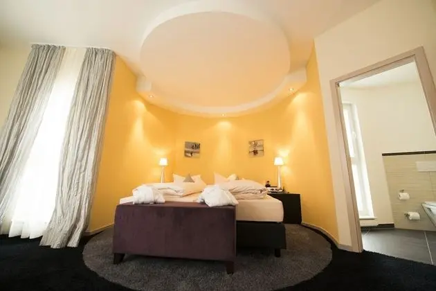 Süit, 1 Çift Kişilik Yatak