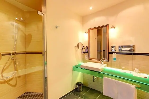 Süit, 1 Çift Kişilik Yatak