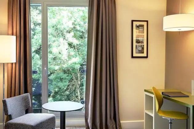 Standard Oda, 1 En Büyük (King) Boy Yatak, Sigara İçilmez (Forest)