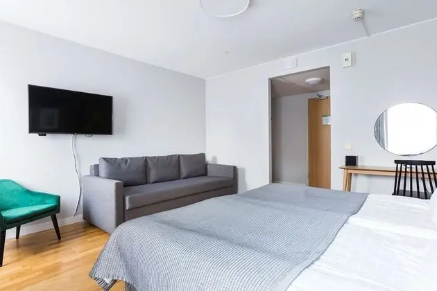 Standard Oda, 1 En Büyük (King) Boy Yatak ve Çekyat, Sigara İçilmez, Küvet (with Sofabed)