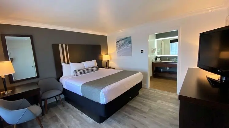 Süit, 1 En Büyük (King) Boy Yatak, Sigara İçilmez, Kısmi Deniz Manzarası (Living Room)