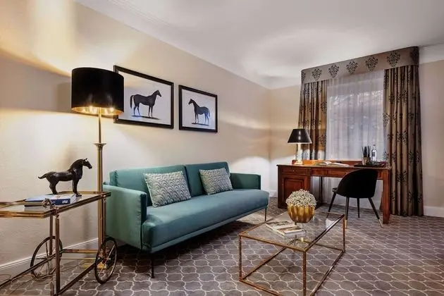 Junior Süit, 1 Çift Kişilik Yatak, Küvet, Bahçeli