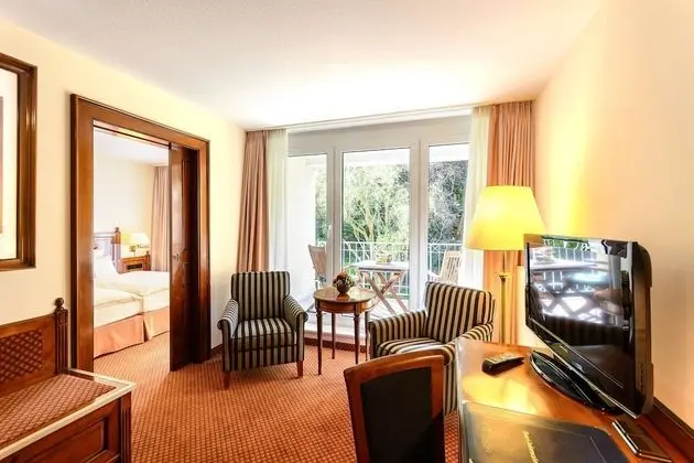 Superior Oda, 1 Çift Kişilik Yatak (Converts to 2 Twin Beds;Shower Only)