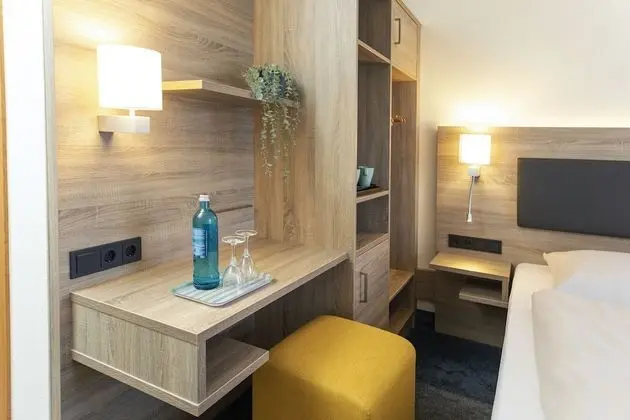 Comfort Tek Büyük Yataklı Oda