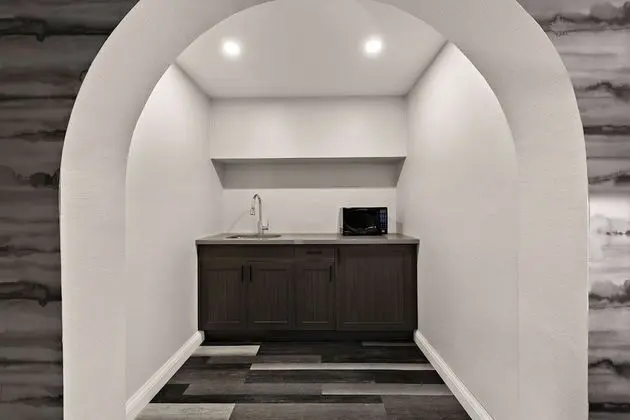 Standard Oda, 1 En Büyük (King) Boy Yatak, Sigara İçilmez, Balkon (Walk-in Shower)