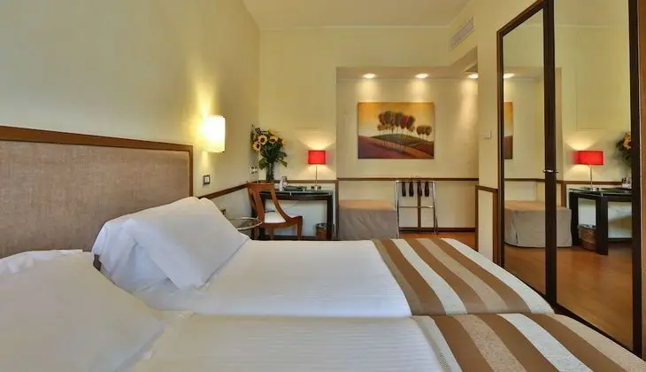 Comfort Oda, Birden Çok Yatak, Sigara İçilebilir (with Extra Bed)