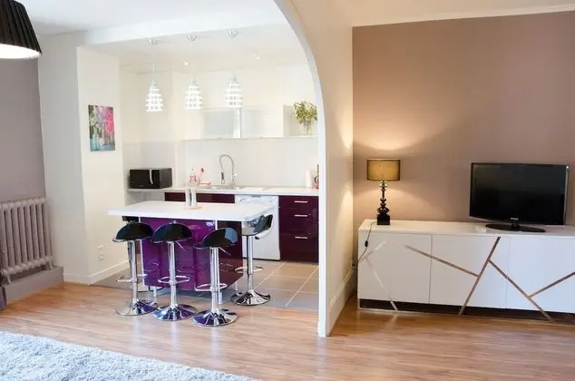 Family Apart Daire, Birden Çok Yatak, Mutfak