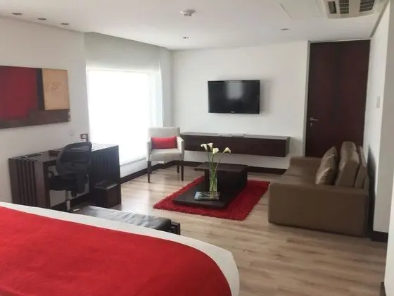Süit, 1 En Büyük (King) Boy Yatak, Sigara İçilmez (Oversized Room)