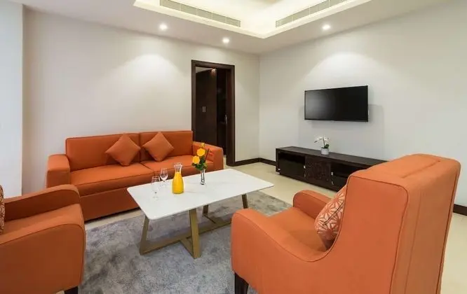 Premium Süit, 1 En Büyük (King) Boy Yatak, Sigara İçilmez, Şehir Manzaralı (Living Room)