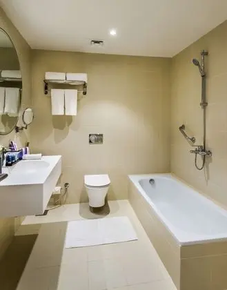 Süit, Birden Çok Yatak, Sigara İçilmez, Şehir Manzaralı (Living Room;Presidential)