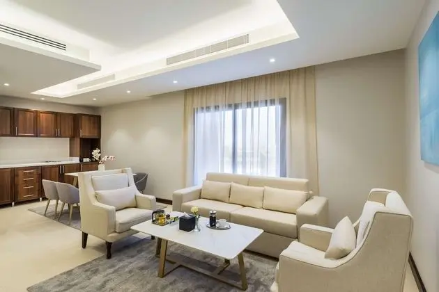 Süit, Birden Çok Yatak, Sigara İçilmez, Şehir Manzaralı (Living Room;Presidential)