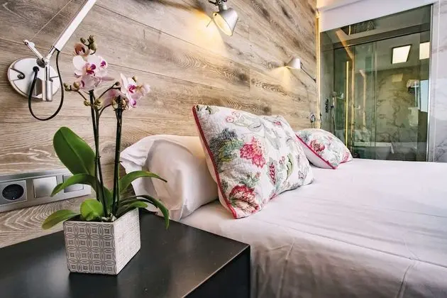 Junior Süit, 1 En Büyük (King) Boy Yatak, Sigara İçilmez