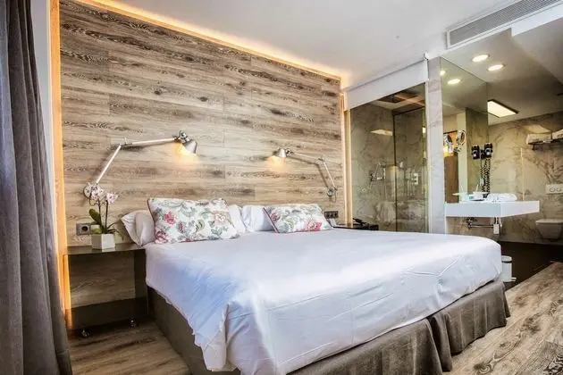 Junior Süit, 1 En Büyük (King) Boy Yatak, Sigara İçilmez