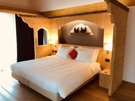 Romantic Süit, Şehir Manzaralı