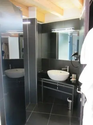 Süit, Küvet (Terrace)