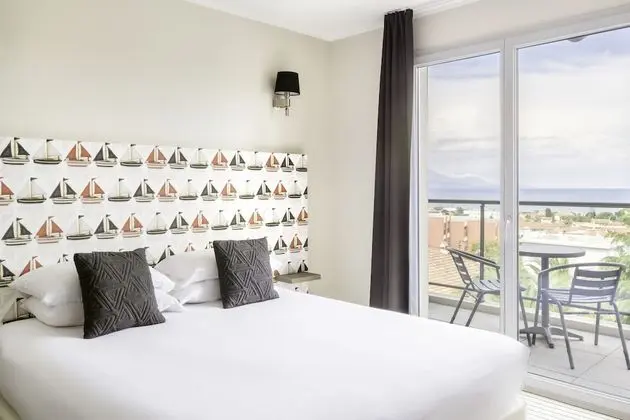 Deluxe Oda, 1 En Büyük (King) Boy Yatak, Balkon, Deniz Manzaralı