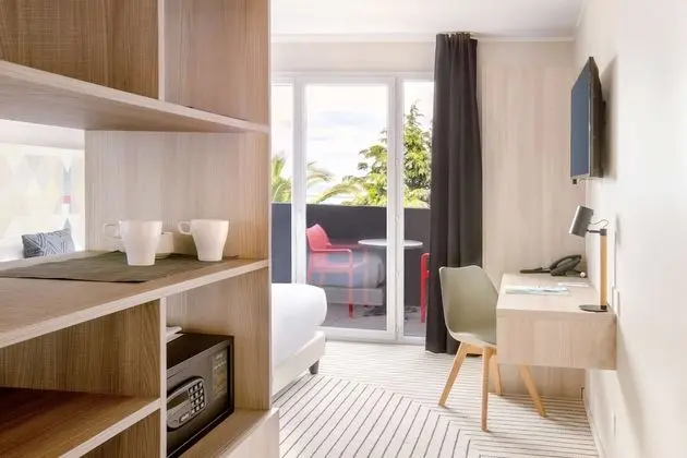 Deluxe Oda, 1 En Büyük (King) Boy Yatak, Balkon, Deniz Manzaralı