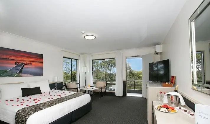 Honeymoon Oda, 1 En Büyük (King) Boy Yatak, Sigara İçilmez, Balkon