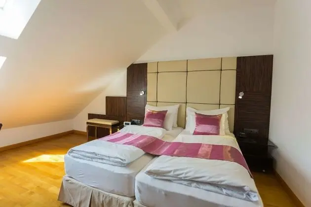 Standard Apart Daire, 3 Tek Kişilik Yatak, Küçük Mutfak (Quiet Location)