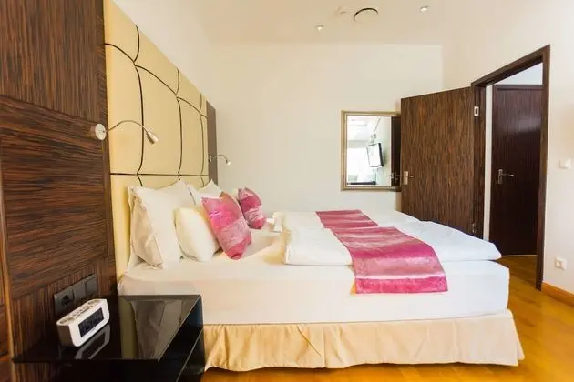 Standard Apart Daire, 3 Tek Kişilik Yatak, Küçük Mutfak (Quiet Location)