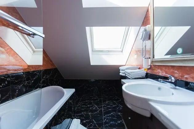 Standard Apart Daire, 3 Tek Kişilik Yatak, Küçük Mutfak (Quiet Location)