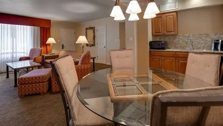Süit, Birden Çok Yatak, Sigara İçilmez, Şömine (with Sofabed)