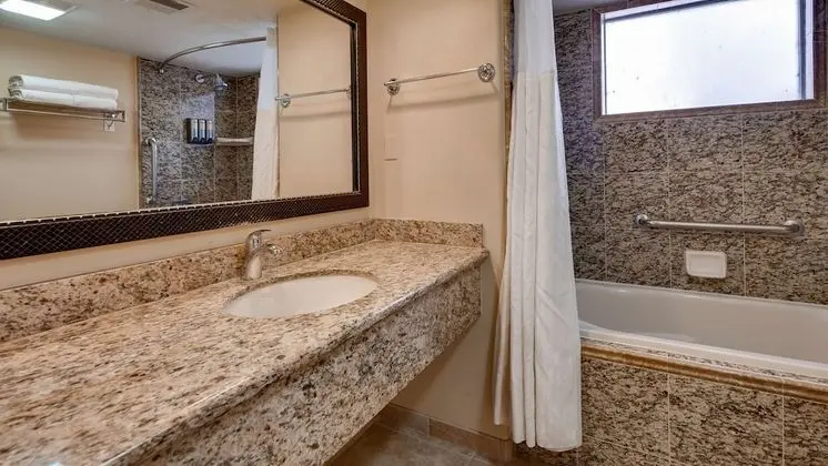 Süit, Birden Çok Yatak, Sigara İçilmez, Şömine (with Sofabed)