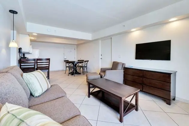 Süit, 2 Çift Kişilik Yatak, Mutfak, Okyanusa Sıfır (Third bed is a Sofabed)