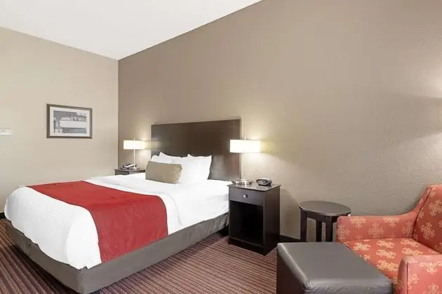 Standard Oda, 1 En Büyük (King) Boy Yatak, Engellilere Uygun, Sigara İçilmez