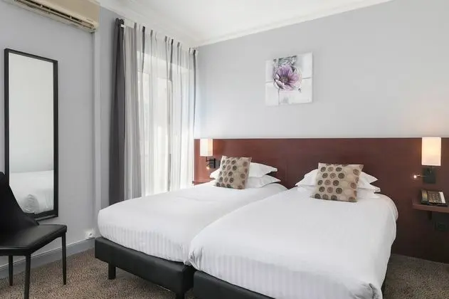 Superior Oda, 1 En Büyük (King) Boy Yatak, Sigara İçilmez