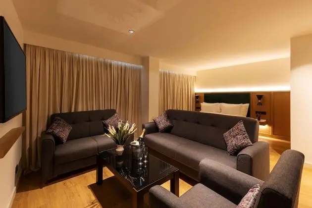 Süit, 1 En Büyük (King) Boy Yatak ve Çekyat, Sigara İçilmez (with Sofabed)