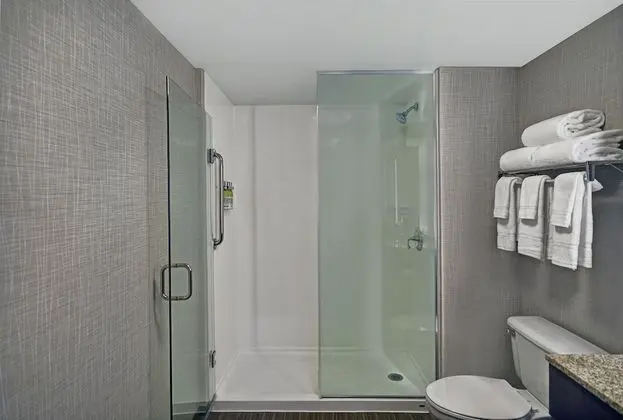 Süit, 1 En Büyük (King) Boy Yatak, Nehir Manzaralı (Additional Living Area)