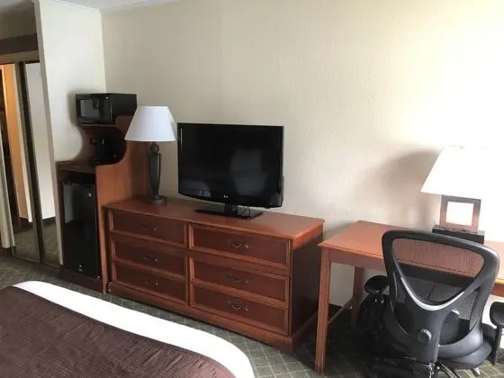 Standard Oda, 2 Çift Kişilik Yatak, Sigara İçilmez, Buzdolabı ve Mikrodalga