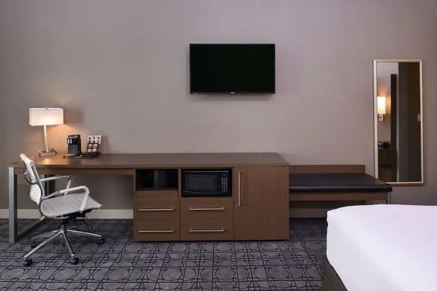 Standard Oda, 1 En Büyük (King) Boy Yatak, Engellilere Uygun, Sigara İçilmez (with Sofabed)