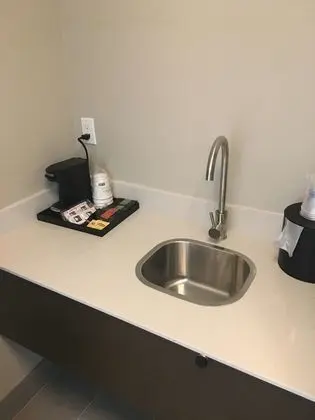 Süit, 1 En Büyük (King) Boy Yatak, Engellilere Uygun, Sigara İçilmez (with Sofabed)