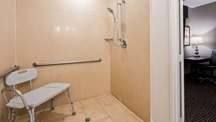 Standard Oda, 2 Çift Kişilik Yatak, Engellilere Uygun, Sigara İçilmez