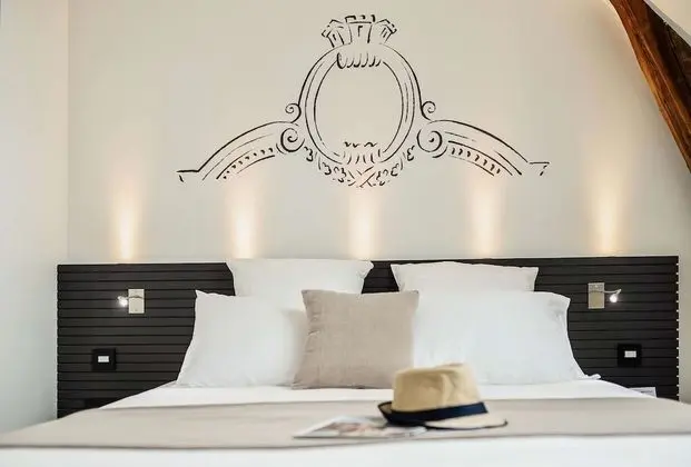 Standard Oda, 1 Büyük (Queen) Boy Yatak, Sigara İçilmez