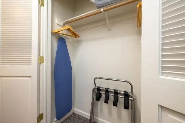 Standard Oda, 1 En Büyük (King) Boy Yatak, Sigara İçilmez (Interior Corridor)