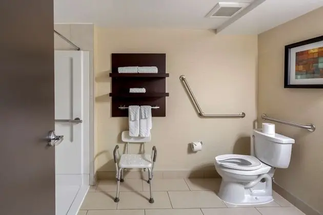 Standard Oda, 1 En Büyük (King) Boy Yatak ve Çekyat, Engellilere Uygun (with Sofabed)