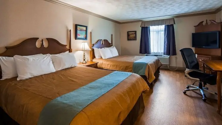 Süit, 2 Büyük (Queen) Boy Yatak, Sigara İçilmez, Buzdolabı ve Mikrodalga