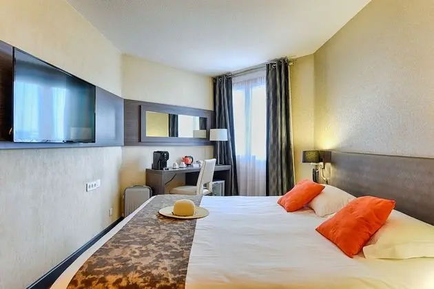 Executive Oda, 1 En Büyük (King) Boy Yatak, Sigara İçilmez, Tepe Manzaralı