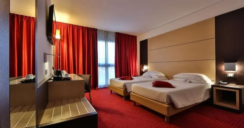 Comfort Oda, Birden Çok Yatak, Sigara İçilmez