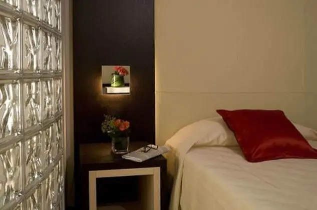 Junior Süit, 1 En Büyük (King) Boy Yatak, Sigara İçilmez